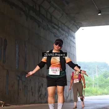 Runner Photo 8893067