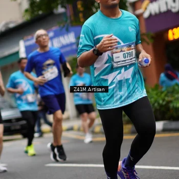 Runner Photo 8893073