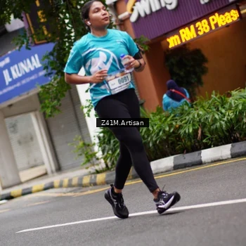 Runner Photo 8893081