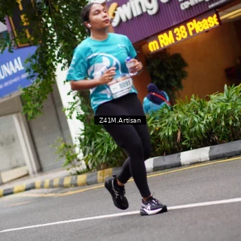 Runner Photo 8893087