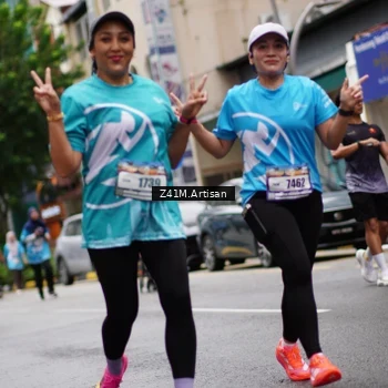 Runner Photo 8893091