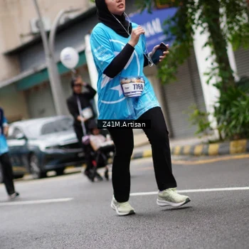 Runner Photo 8893105