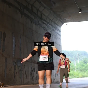 Runner Photo 8893120