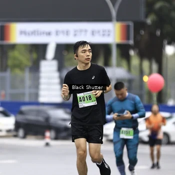 Runner Photo 8893129