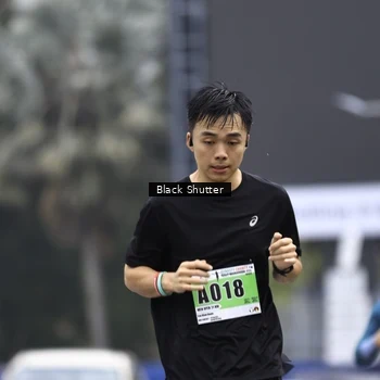 Runner Photo 8893130