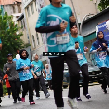 Runner Photo 8893140