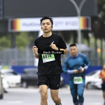 Runner Photo 8893142