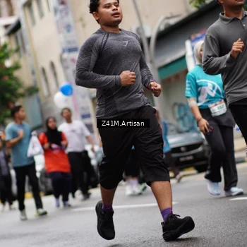 Runner Photo 8893167