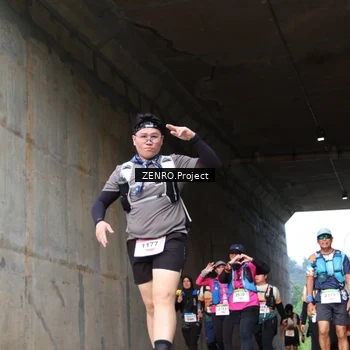 Runner Photo 8893177