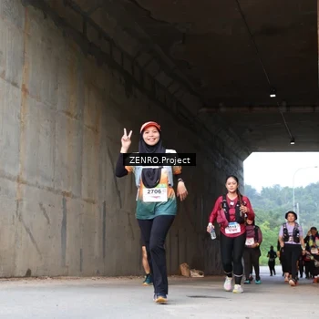 Runner Photo 8893192