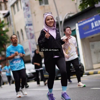 Runner Photo 8893205