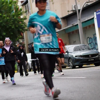 Runner Photo 8893217
