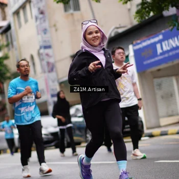 Runner Photo 8893218