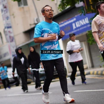 Runner Photo 8893220