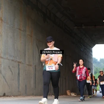 Runner Photo 8893221