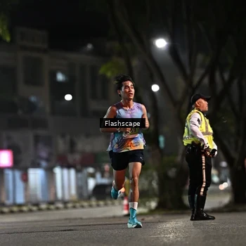 Runner Photo 8893224