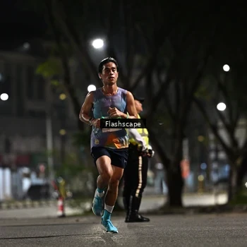 Runner Photo 8893225