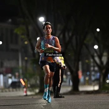 Runner Photo 8893228