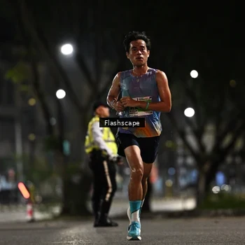 Runner Photo 8893237