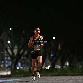Runner Photo 8893238