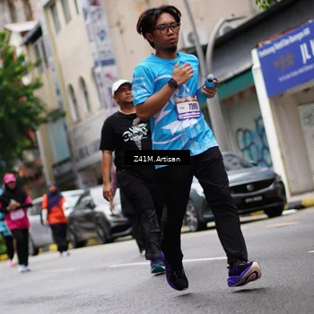 Runner Photo 8893279