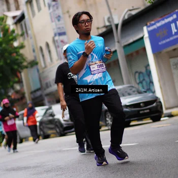 Runner Photo 8893285