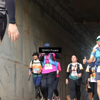 Runner Photo 8893288