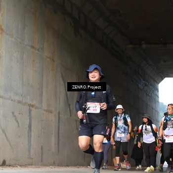 Runner Photo 8893295