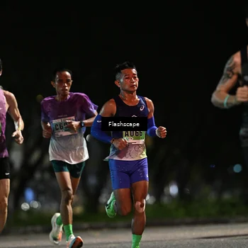 Runner Photo 8893328