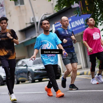 Runner Photo 8893336