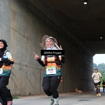 Runner Photo 8893339