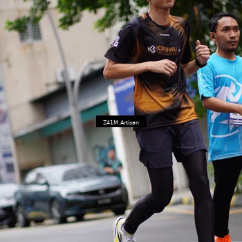 Runner Photo 8893342