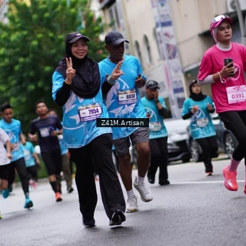 Runner Photo 8893365