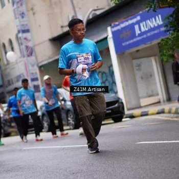 Runner Photo 8893385