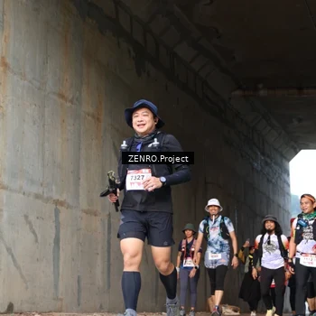 Runner Photo 8893392