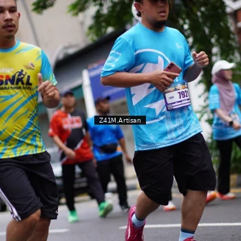 Runner Photo 8893427