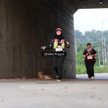 Runner Photo 8893433