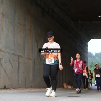 Runner Photo 8893445