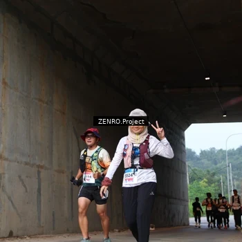 Runner Photo 8893461