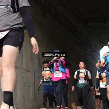 Runner Photo 8893502