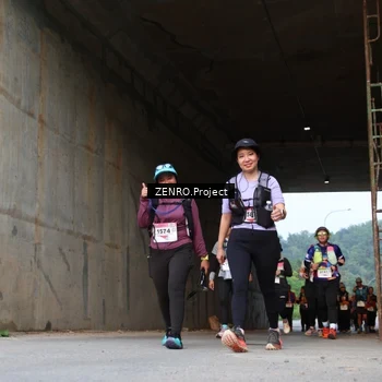 Runner Photo 8893512