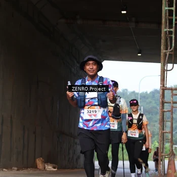 Runner Photo 8893519