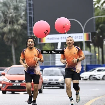 Runner Photo 8893531