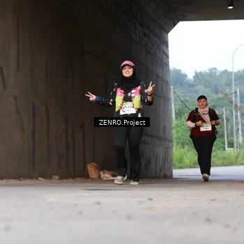 Runner Photo 8893540