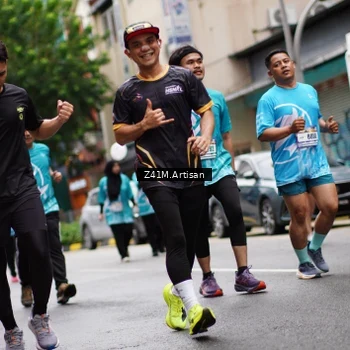 Runner Photo 8893543