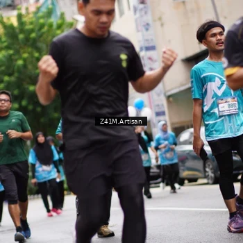 Runner Photo 8893565