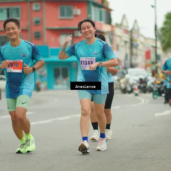 Runner Photo 8893574