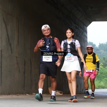Runner Photo 8893638