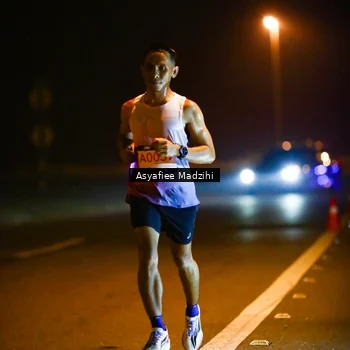 Runner Photo 8893666