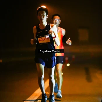 Runner Photo 8893672